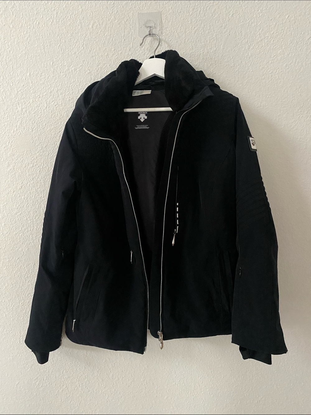 Descente Layla Ski Jacket Size 10